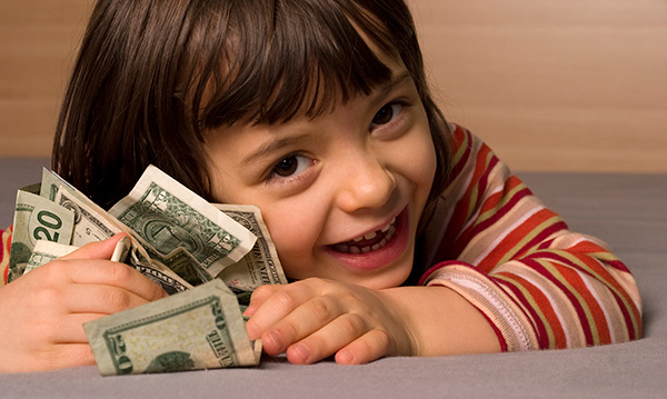 как подарить деньги на год ребенку