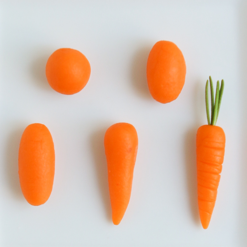 как лепить морковку