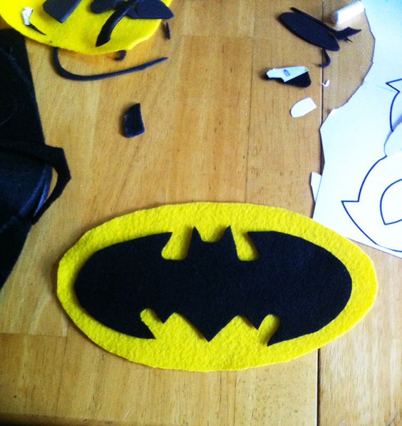 Как сделать костюм Бэтмена