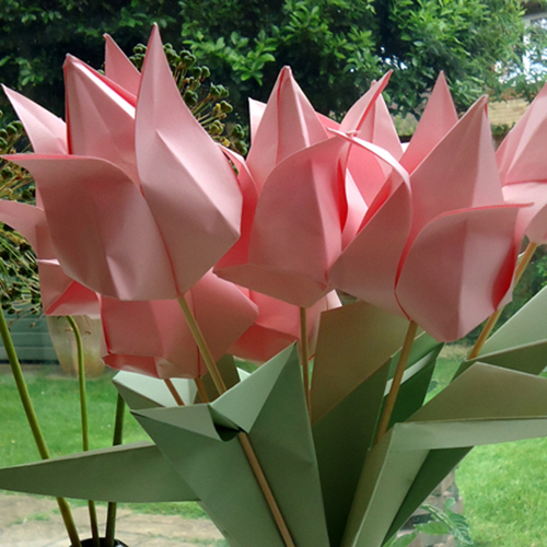 Тюльпаны - цветы оригами