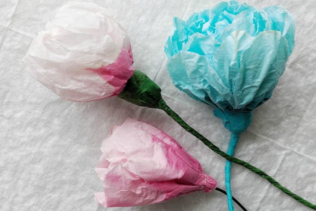 Публикация «Мастер-класс салфетница „Цветок лотоса“ из салфеток» размещена в разделах